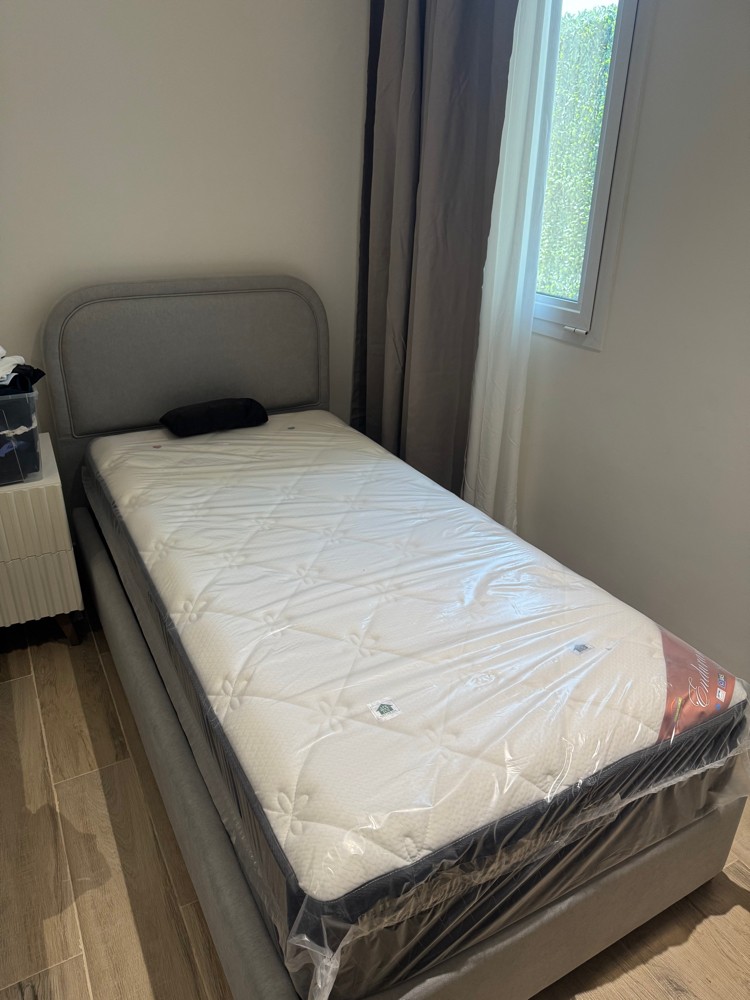 bed - 1