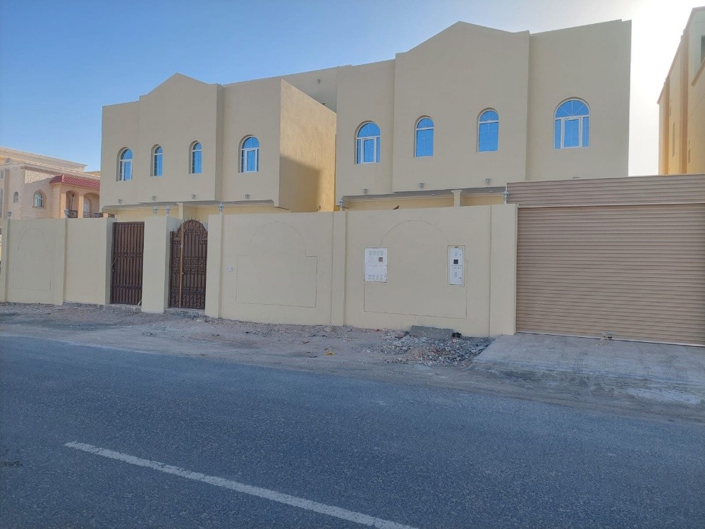 للأستثمار الناجح ٢ فيلا جنب بعض - 1