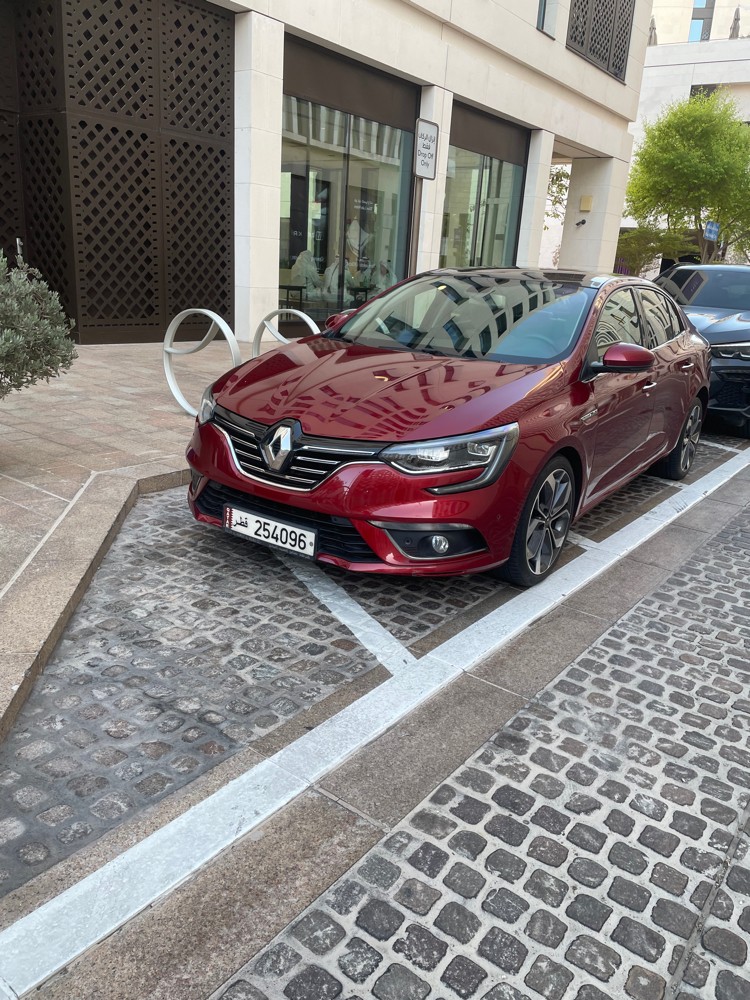 Renault megane 2019 full option - 8