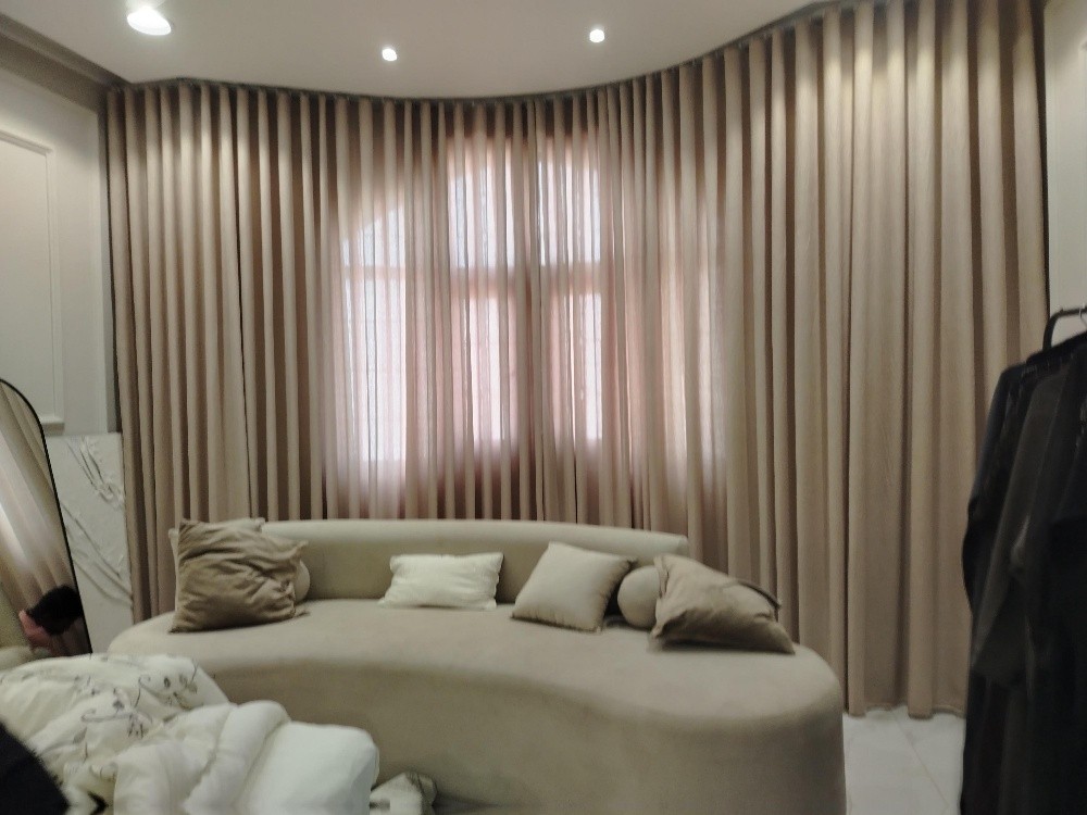 Making new customized curtain - 1
