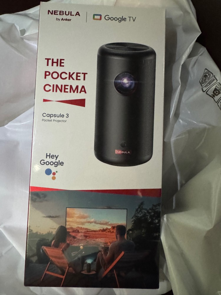 Capsule 3 pocket projector - 2