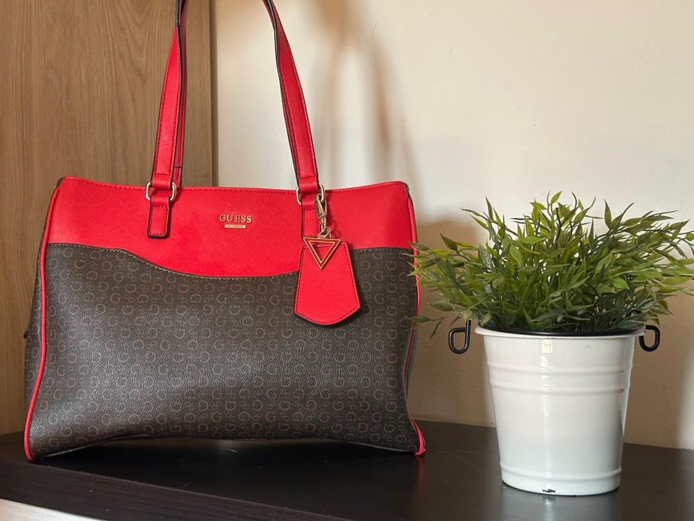 original used Guess bag - 1