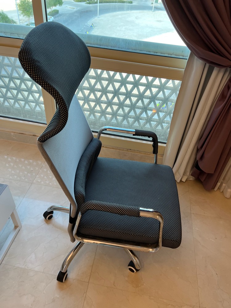 desk chair - 1