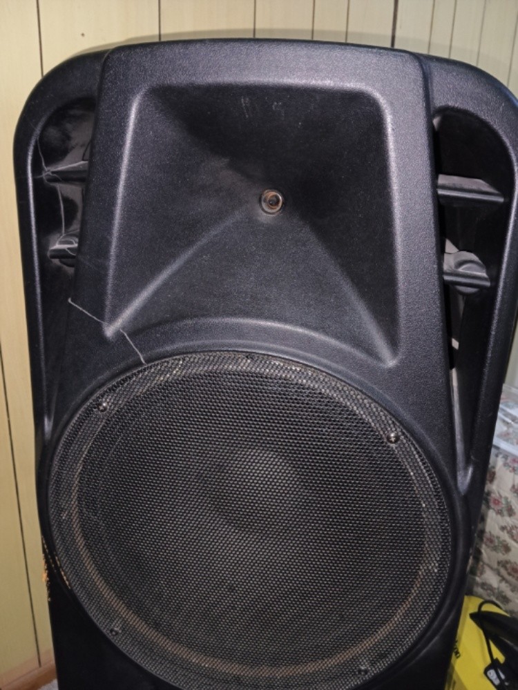 A/D/S bluetooth speaker - 4