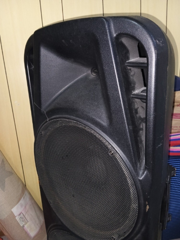 A/D/S bluetooth speaker - 7