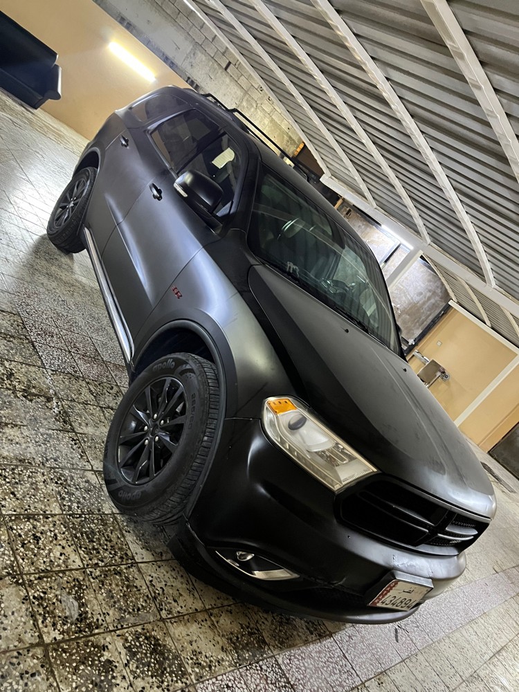 Dodge Durango Full Specs Clean, home-use car 194,000 km Screen Camera Sensors Distinctive color 7 seats Remote start Accident-free Contact 66970580 - 12