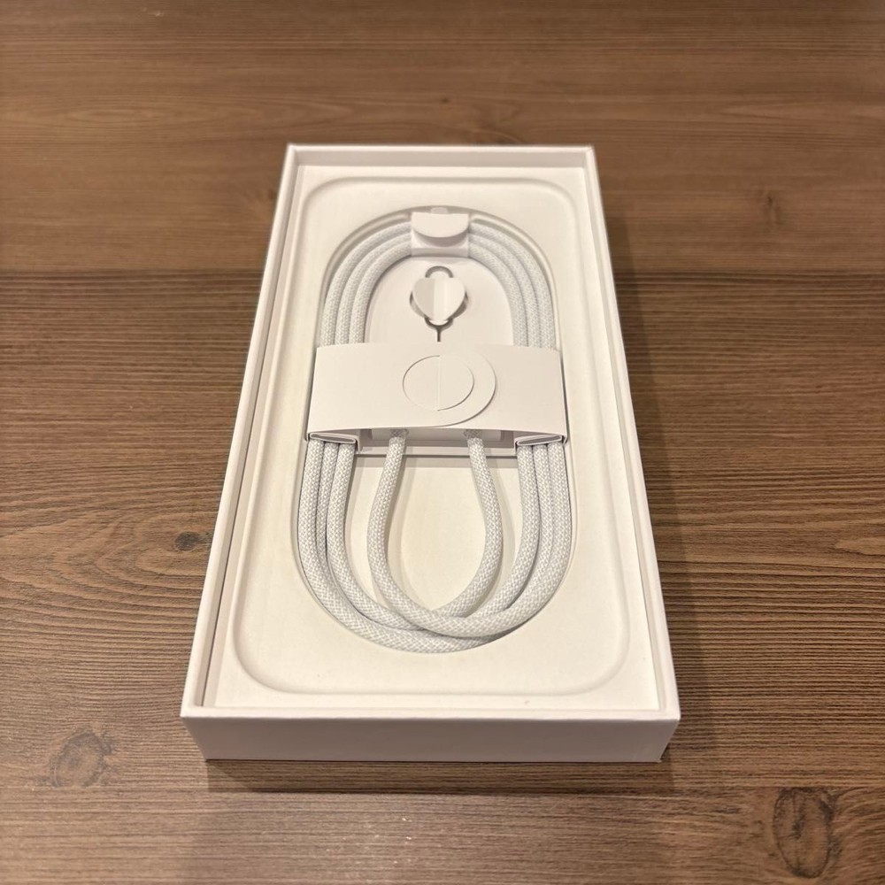 IPhone 16 Cable USB-C - 1