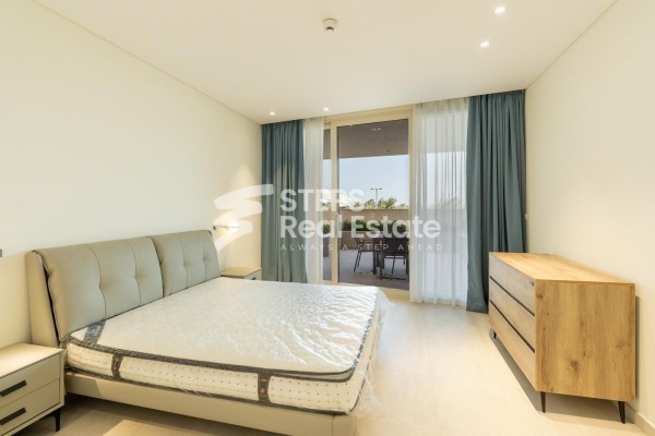 Apartment with Spacious Terrace - 7