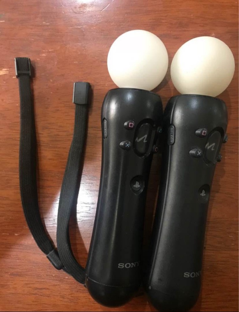 PlayStation motion controllers - 1