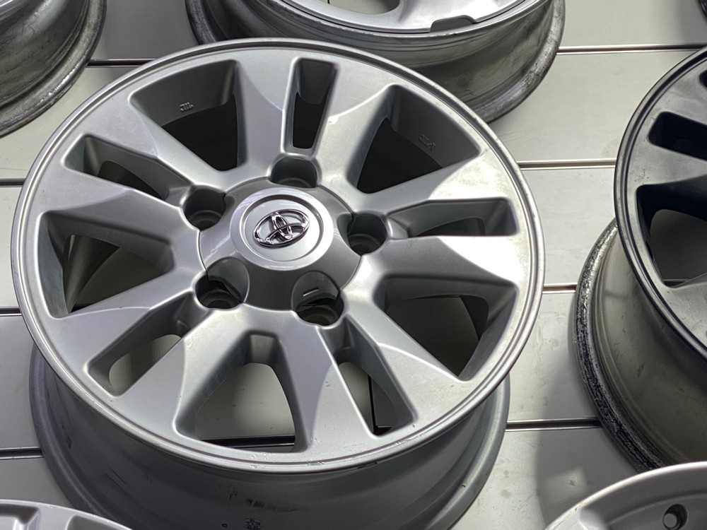 LandCruiser All model orginal rim - 16