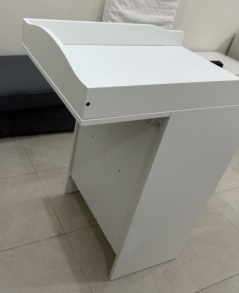 Baby Changing Table + Junior Bed - 1
