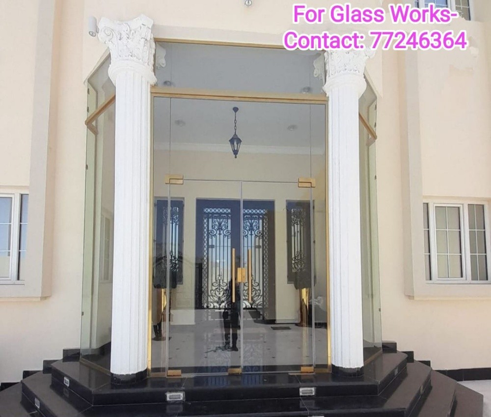 Stylish Shower-Glass Installation - 2