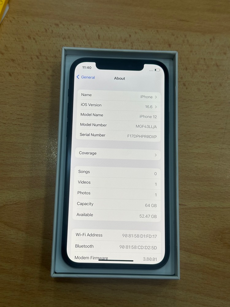 i phone 12 64GB - 2
