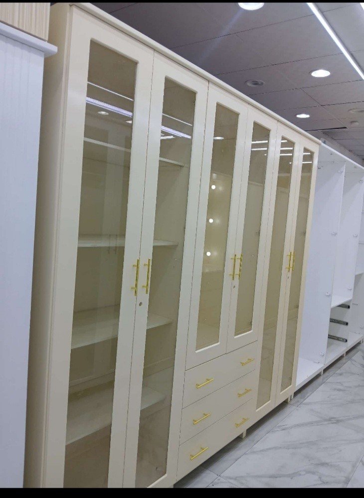 six door glass cabinet availabl. - 1