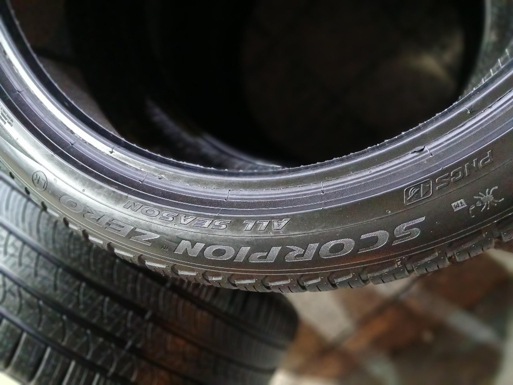285/40/R23.Pirelli Brand. - 4