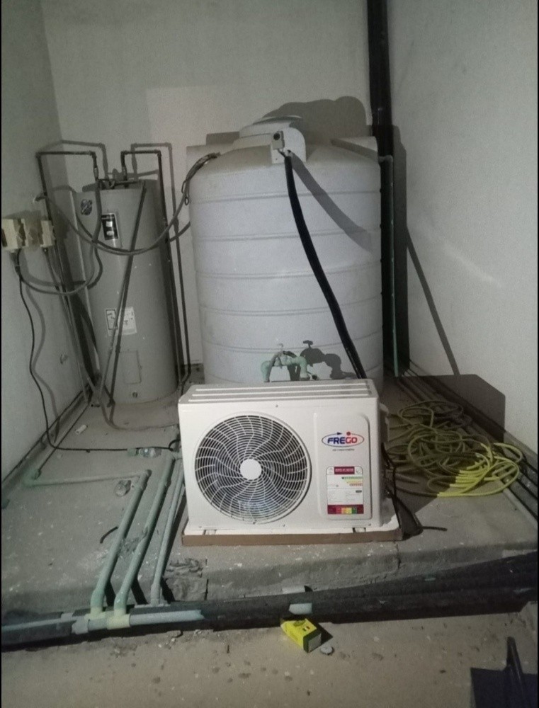 water cooler available brand new - 1