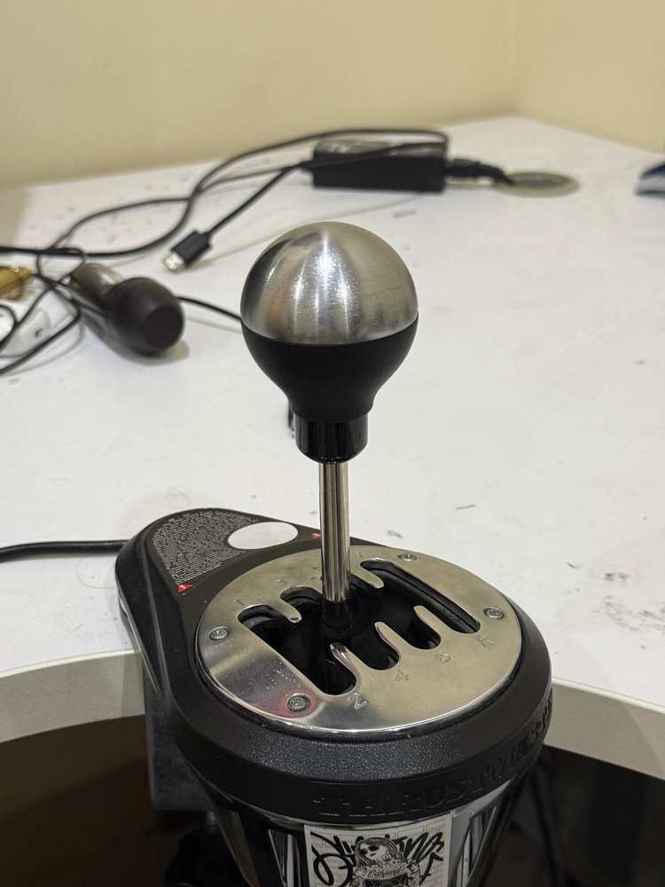 Thrustmaster T248 + TH8A Shifter - 3