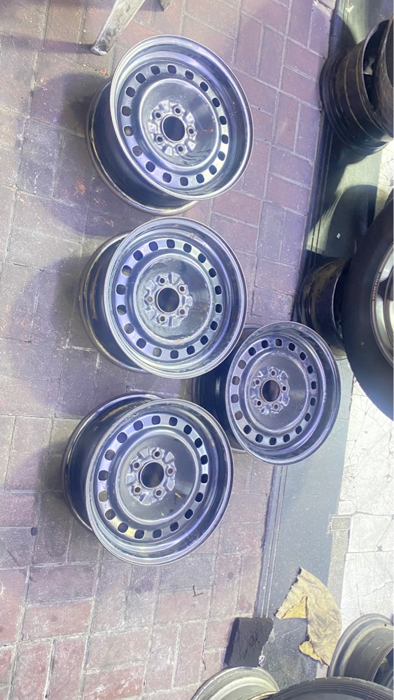4 rims crown victoria police blak - 3
