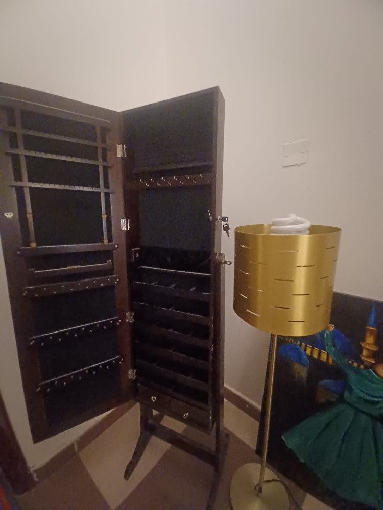 jewelry cabinet new can be locked - 3