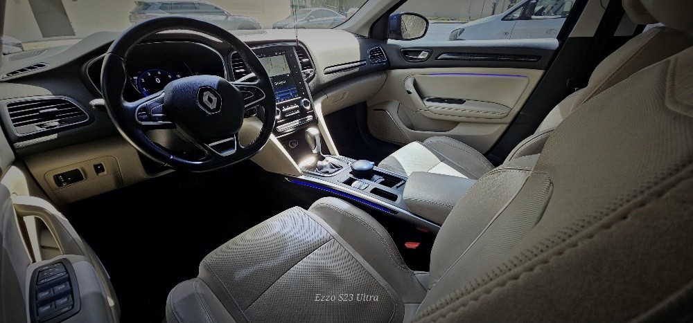 Renault Megane 2020 - 6