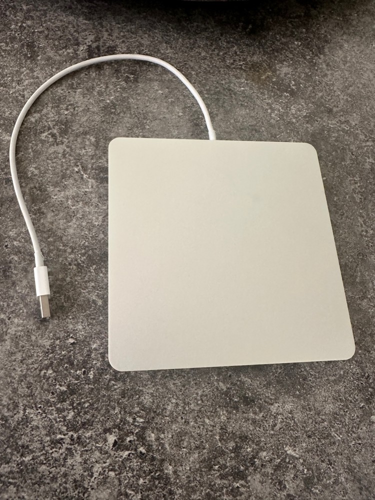 MACBOOK PRO - 2