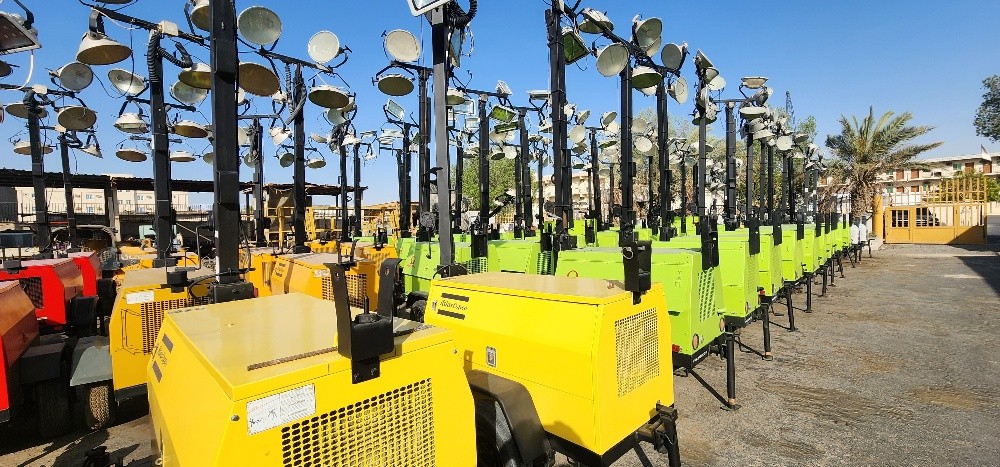 Tower lights - 12