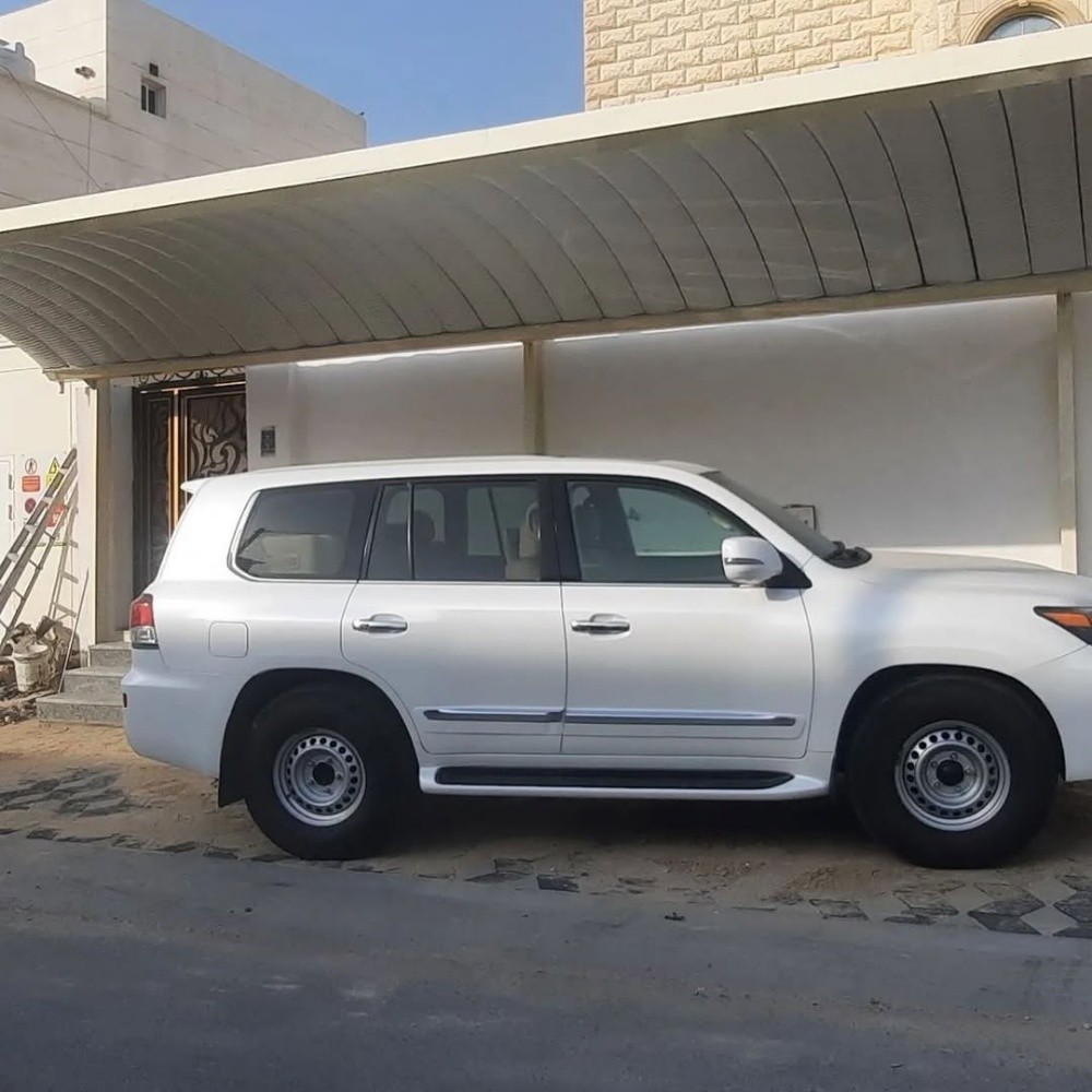 نقوم بي عمل حداده من افضل الجوده - 2
