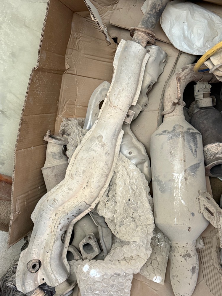 هدرز وكاله 55339277 - 2