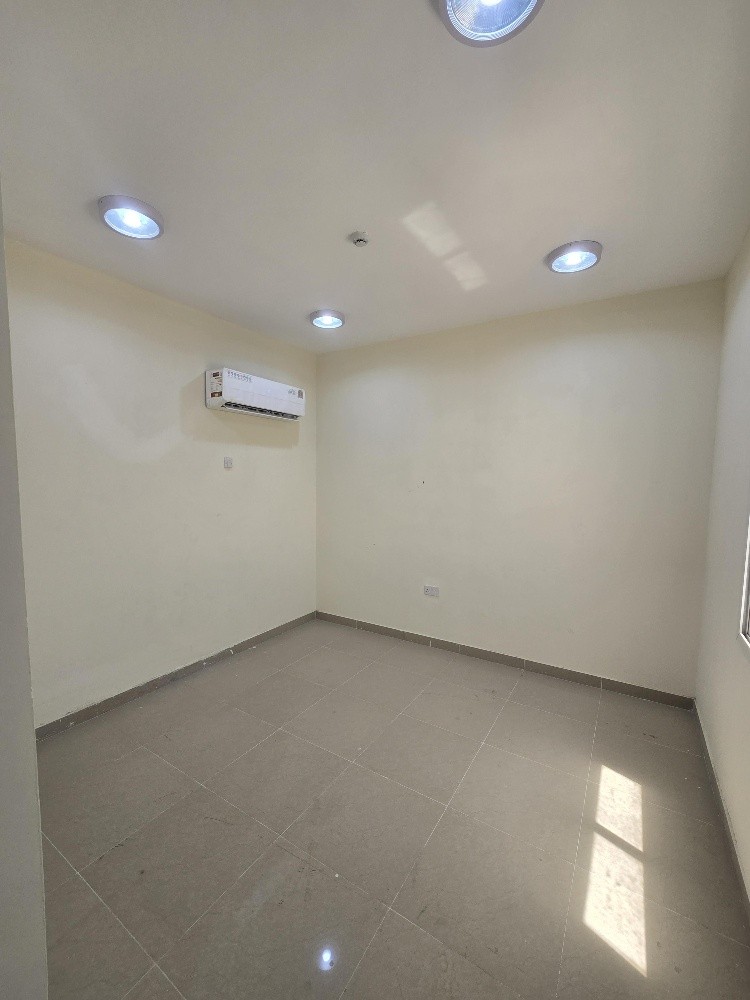 For Rent Lab or Camp in almazroah - 5