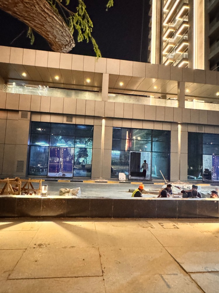 For Rent showroomin lusail marin  - 6