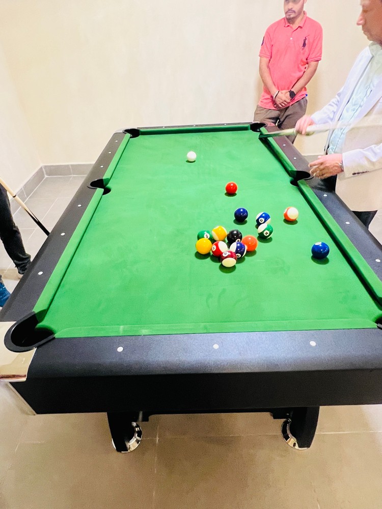 Billiard Pool Table 8Ft - 2