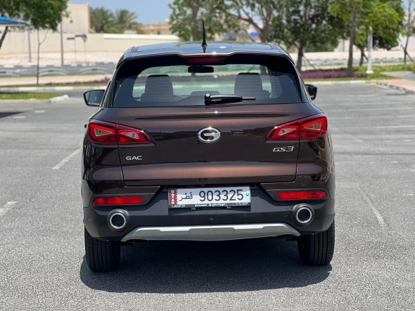SUV GS3 2022. - 3