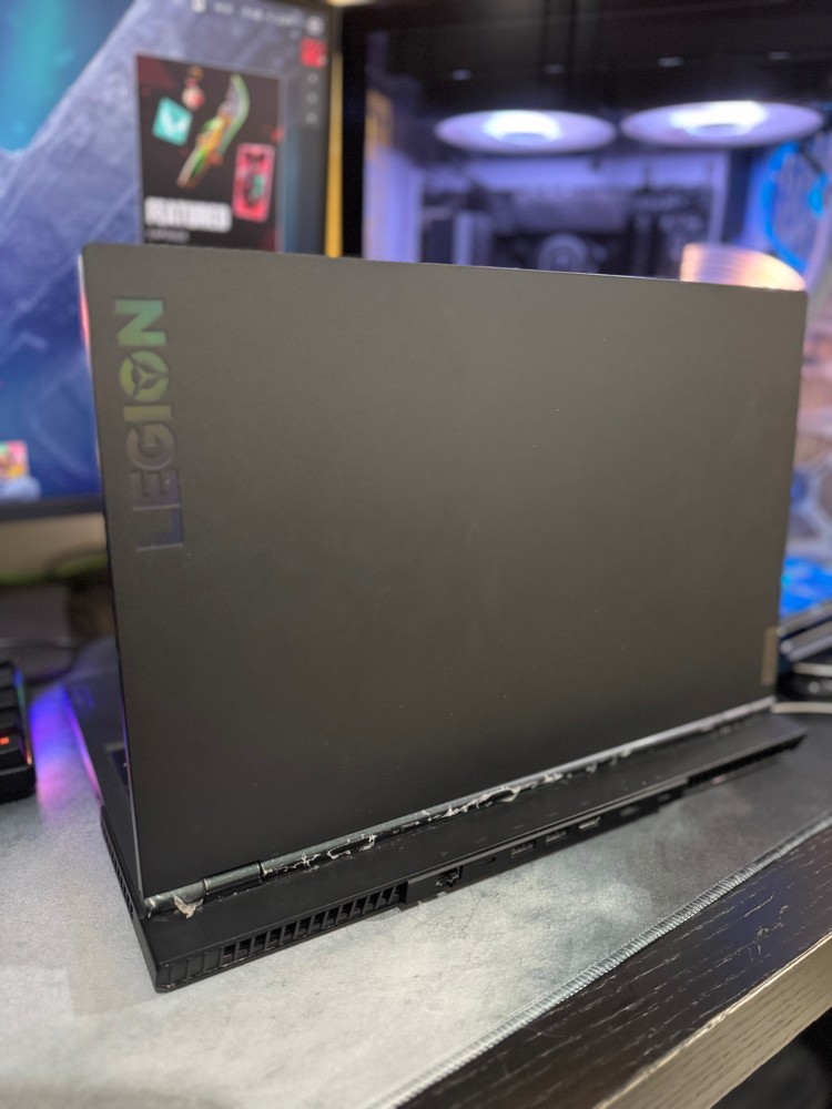 Lenovo Legion 5 - 4