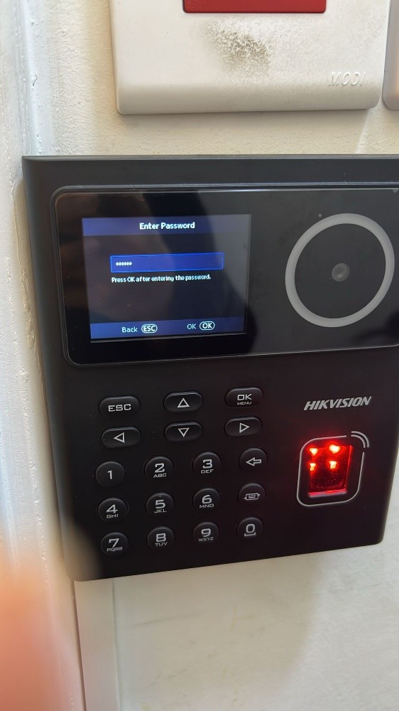hikvision attendance machine - 1