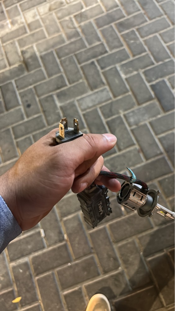 اضاءة امامية ليد اصلي للبيع - 2