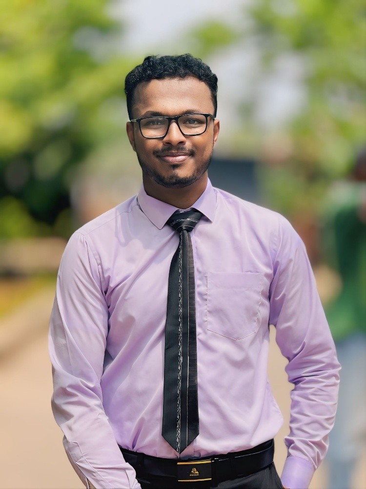 Atham Lebbe Ahamed Rinas - 1