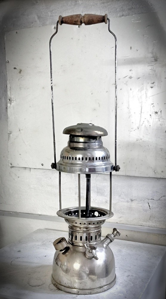 German solar lighting club - 3