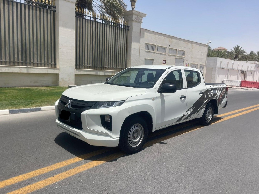 MITSUBISHI L200 - 2