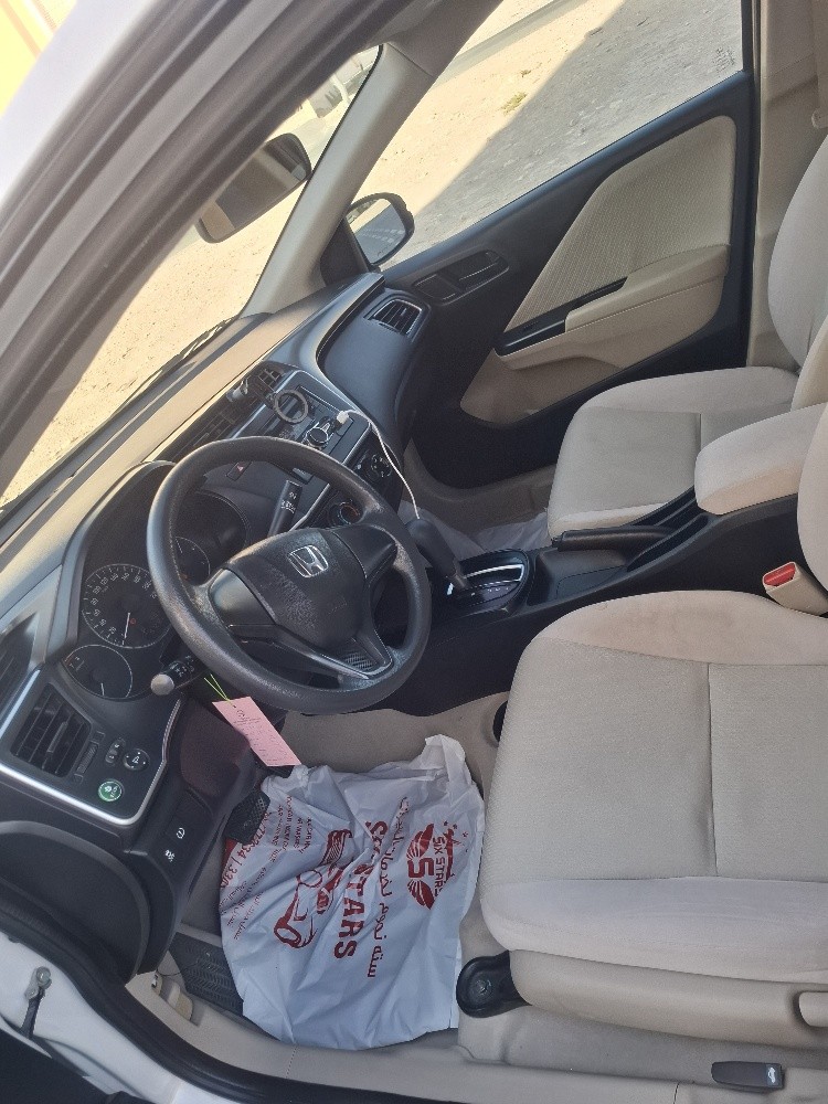 Honda City Excellent Condition - 2