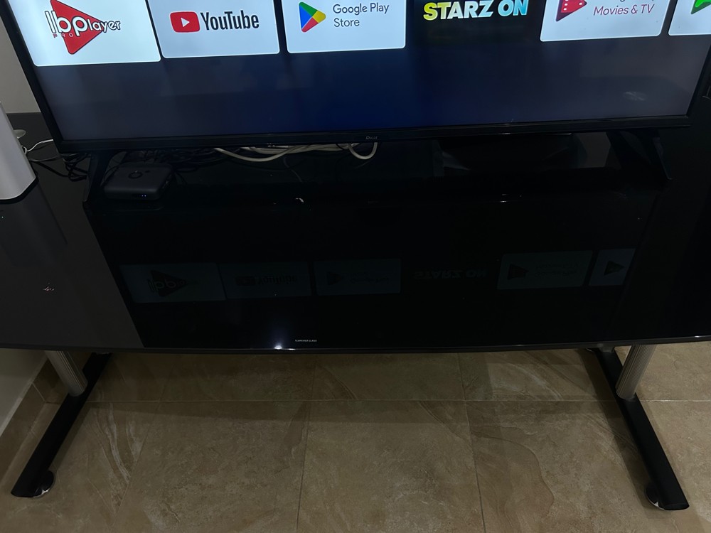 Tv/Computer sleek table - 1