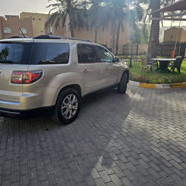 GMC Acadia 2014 Perfect Cond. - 13