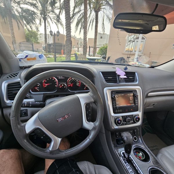 GMC Acadia 2014 Perfect Cond. - 20