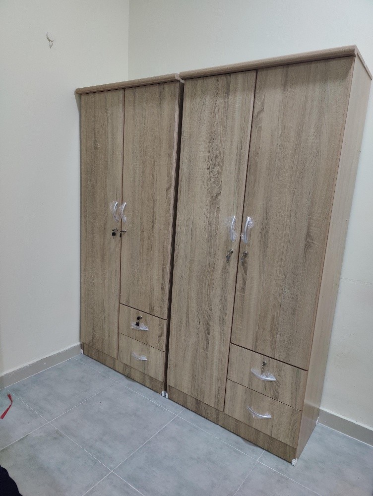 single bed and cabinet - 9