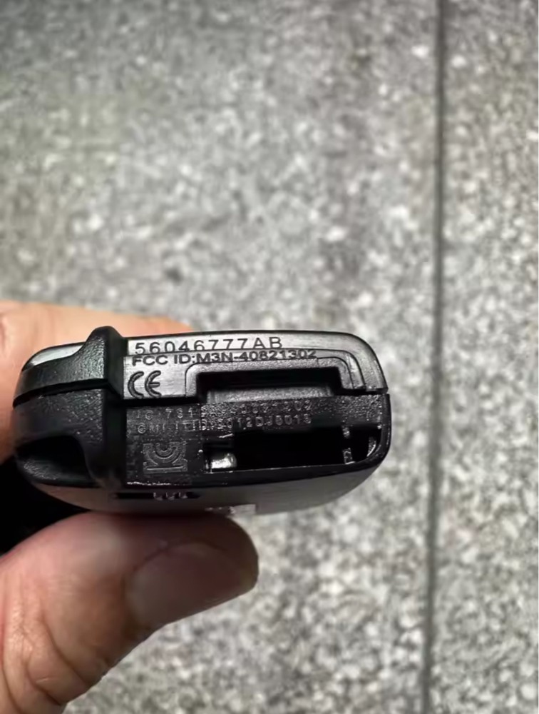 OEM Key Fob jeep grand cherokee - 10