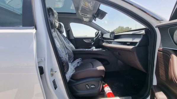 TIGGO 8 Pro MAX - Flagship  1.6 T - 3