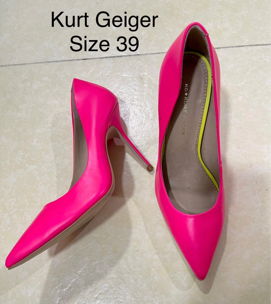 decluttering sale - 1