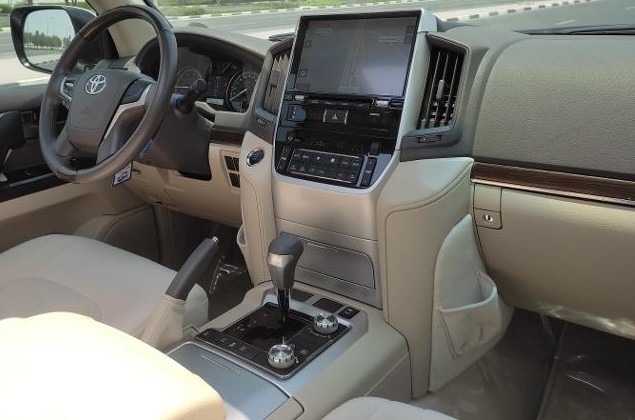 Toyota Land Cruiser 2017scrap - 2