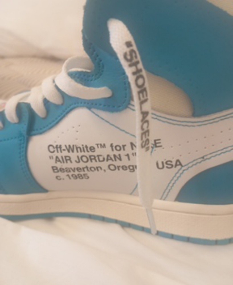 Air Jordan off whites 1 Reps - 2