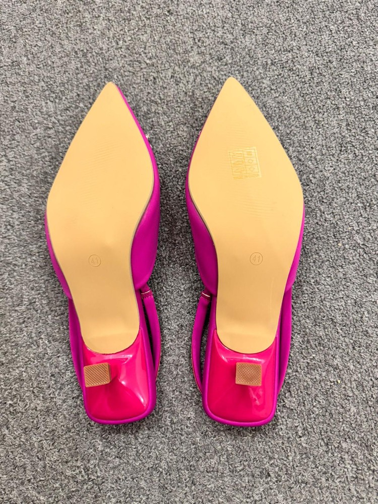 PINK HEELS - 2