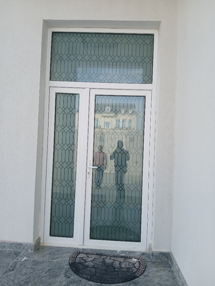 u pic door undu - 13